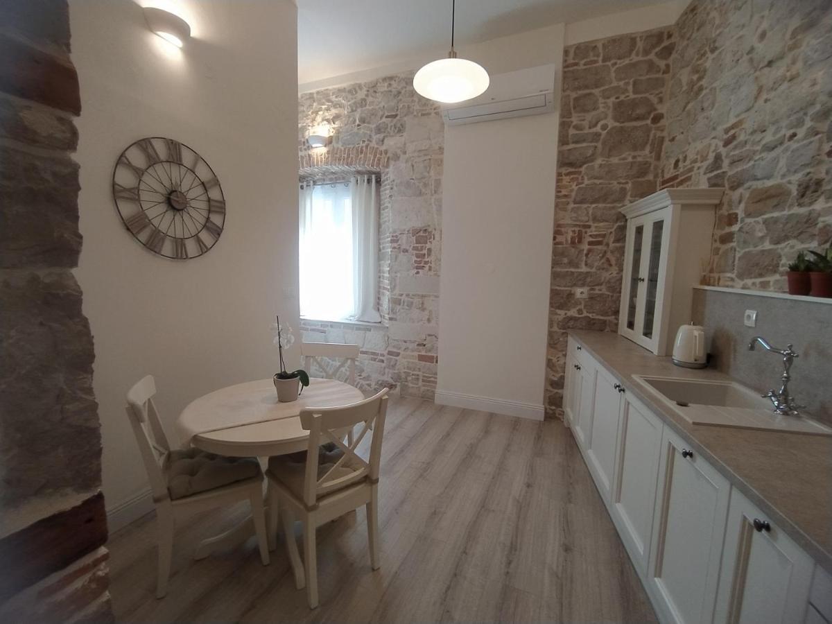 Apartment Antique Zadar - City Center Dış mekan fotoğraf