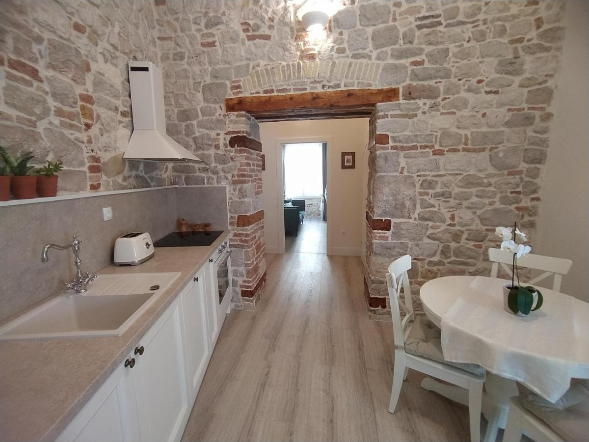 Apartment Antique Zadar - City Center Dış mekan fotoğraf