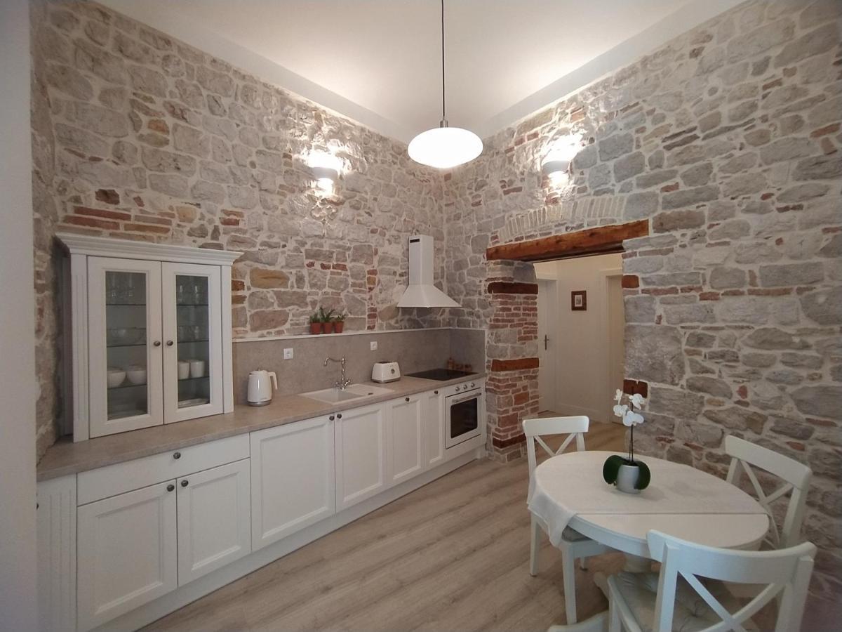 Apartment Antique Zadar - City Center Dış mekan fotoğraf
