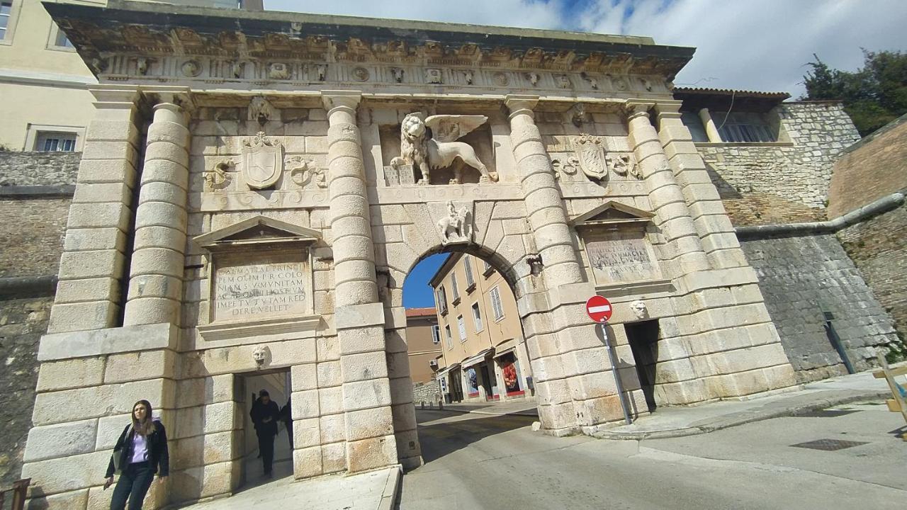 Apartment Antique Zadar - City Center Dış mekan fotoğraf